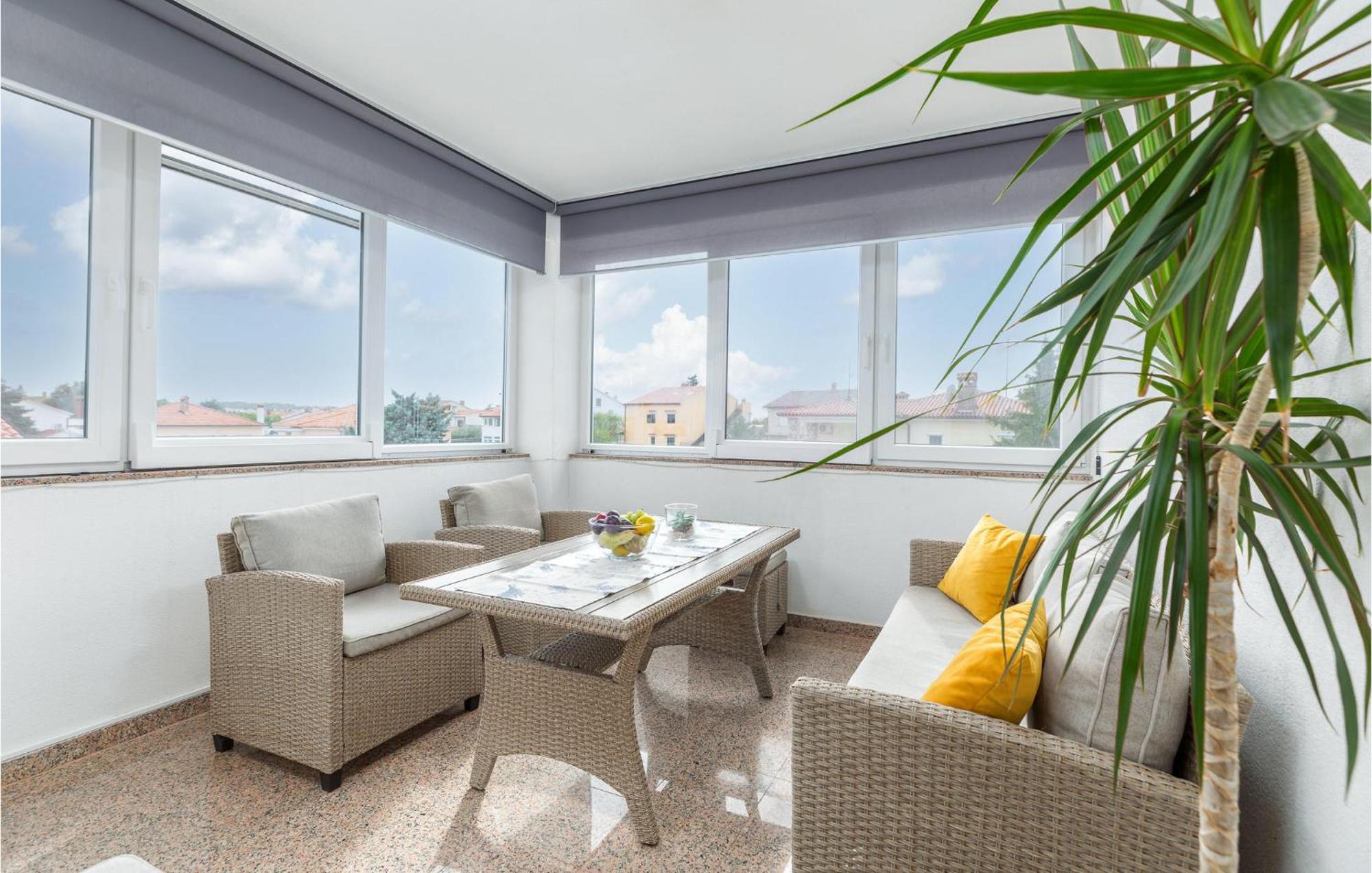 Lovely Apartment In Valbandon With Kitchen Fazana Exterior photo